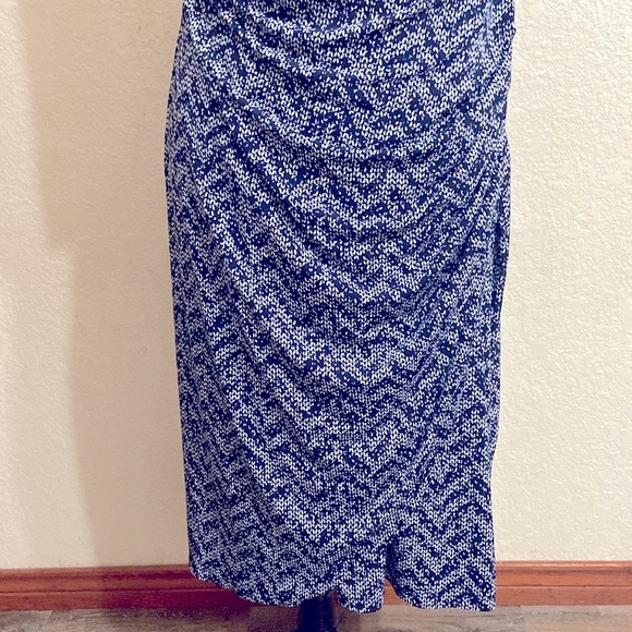 Dress Barn Dress - Picture 3 of 8